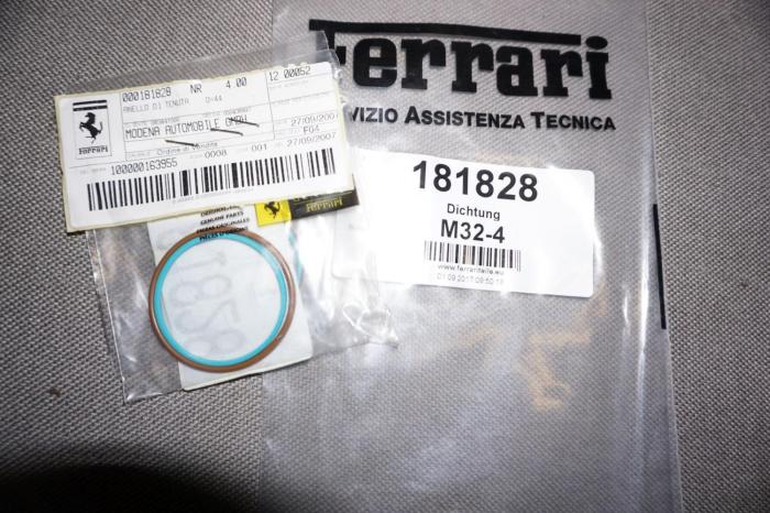 Copyright@Ferrariteile