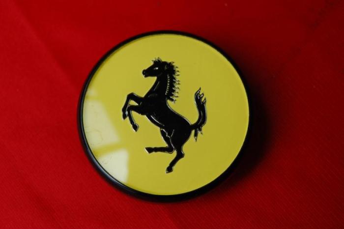 Copyright@Ferrariteile