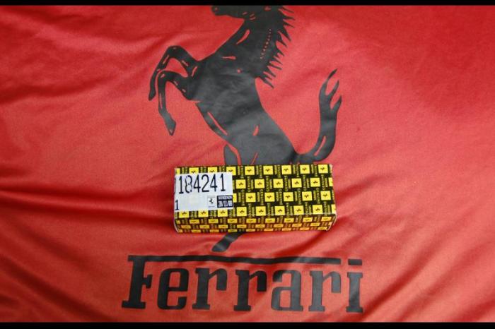 Copyright@Ferrariteile