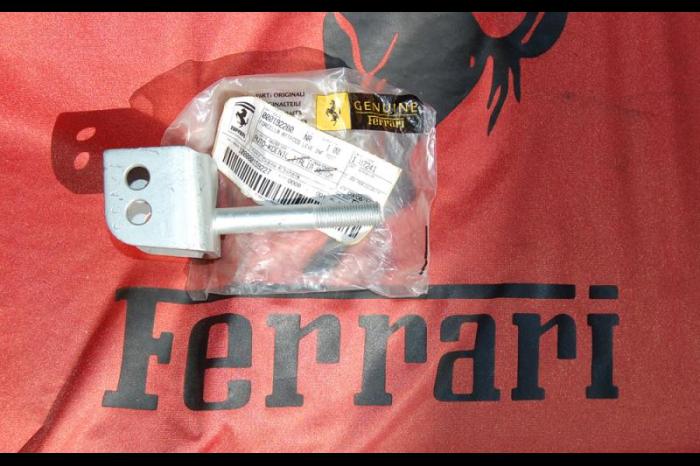 Copyright@Ferrariteile