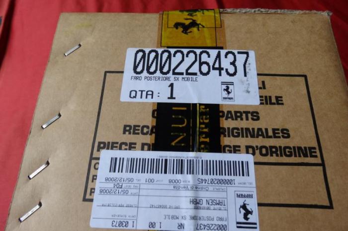 Copyright@Ferrariteile