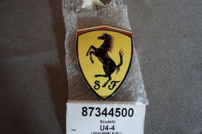 Copyright@Ferrariteile